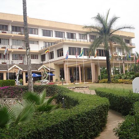 Lake View Resort Hotel Mbarara Buitenkant foto