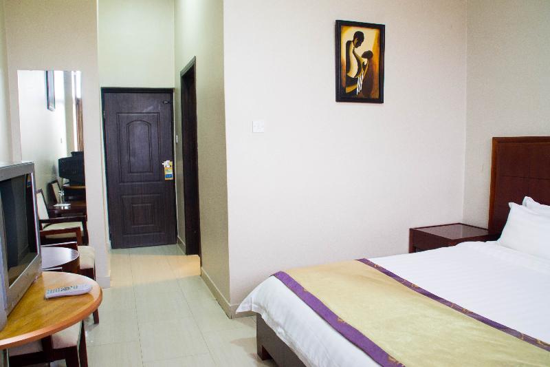 Lake View Resort Hotel Mbarara Buitenkant foto