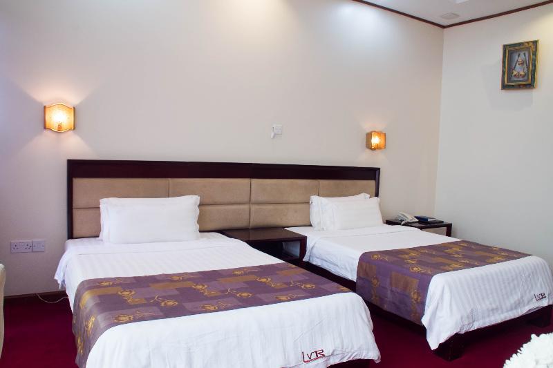Lake View Resort Hotel Mbarara Buitenkant foto