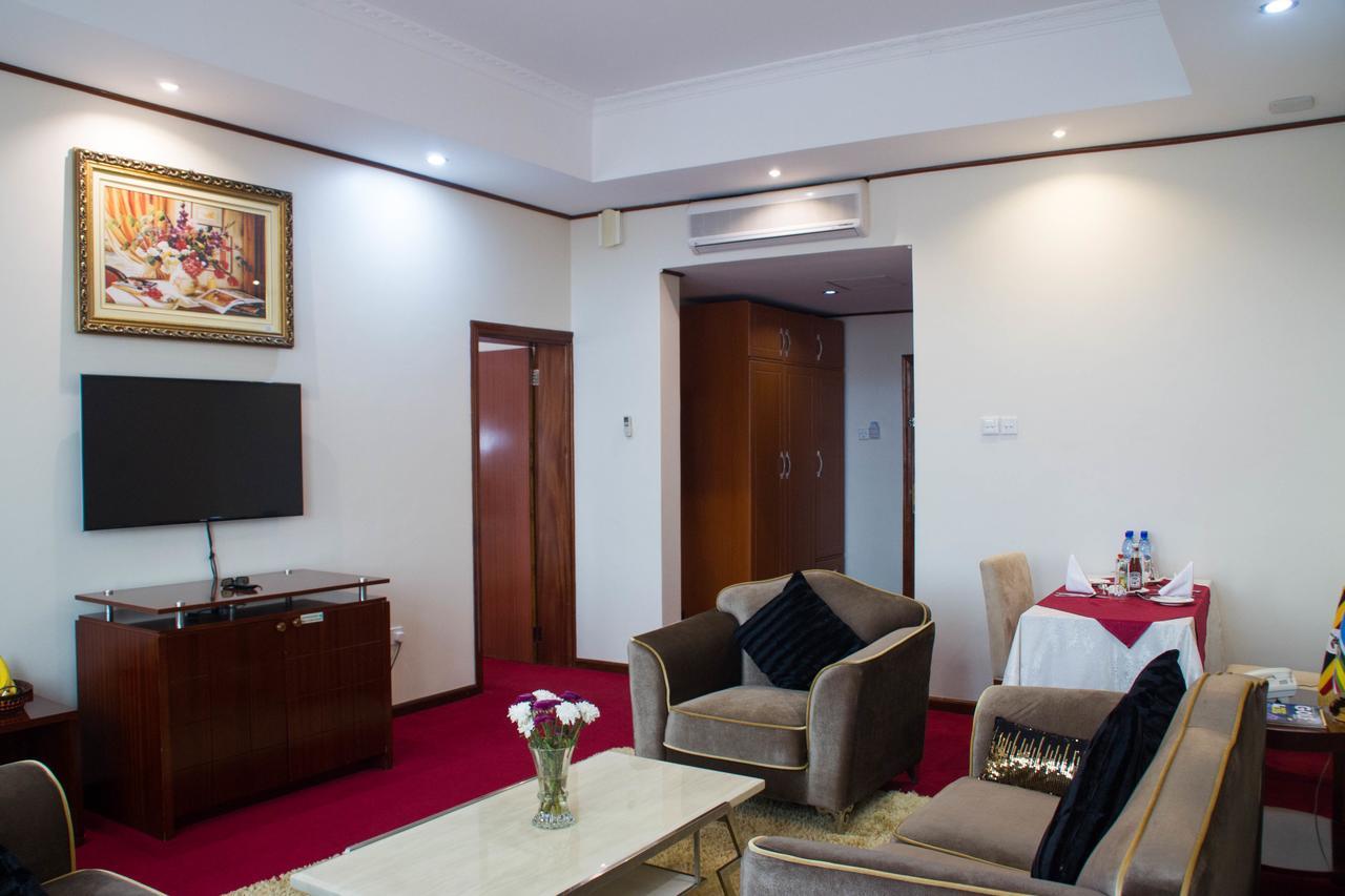 Lake View Resort Hotel Mbarara Buitenkant foto
