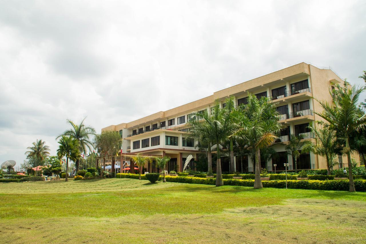 Lake View Resort Hotel Mbarara Buitenkant foto